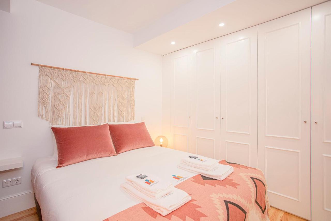 Liiiving In Porto - Flores Design Experience Apartments Buitenkant foto
